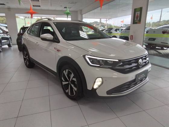 VOLKSWAGEN NIVUS 1.0 200 TSI TOTAL FLEX HIGHLINE AUTOMÁTICO